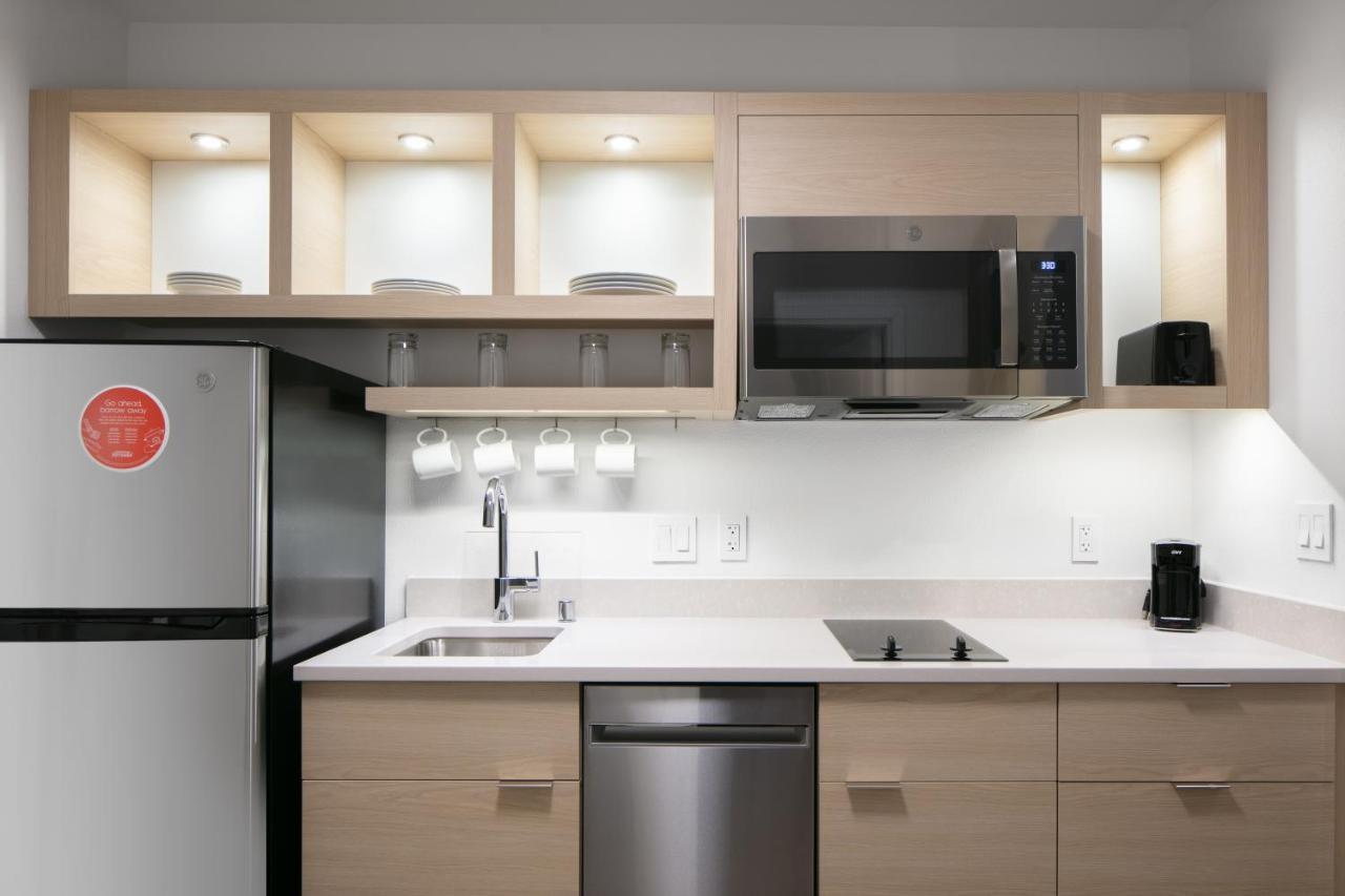 Towneplace Suites By Marriott אושקוש מראה חיצוני תמונה