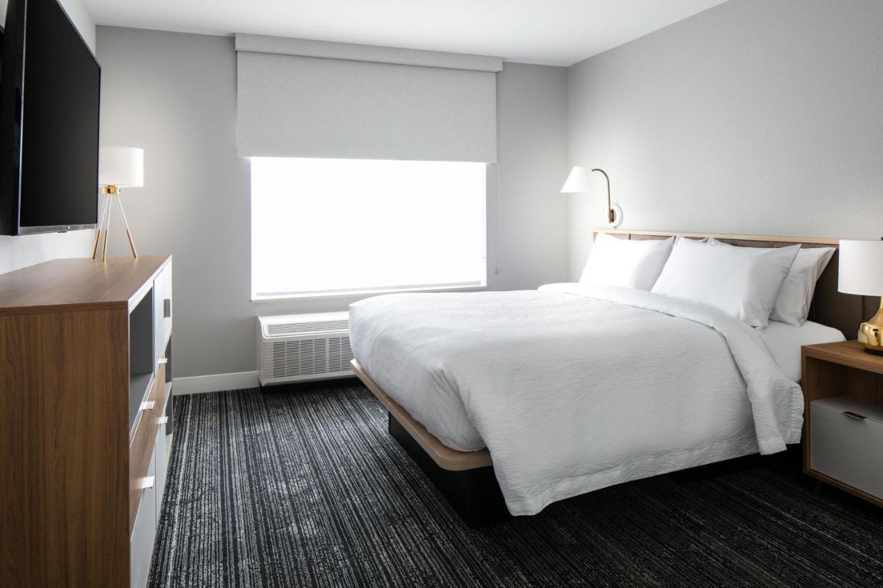 Towneplace Suites By Marriott אושקוש מראה חיצוני תמונה